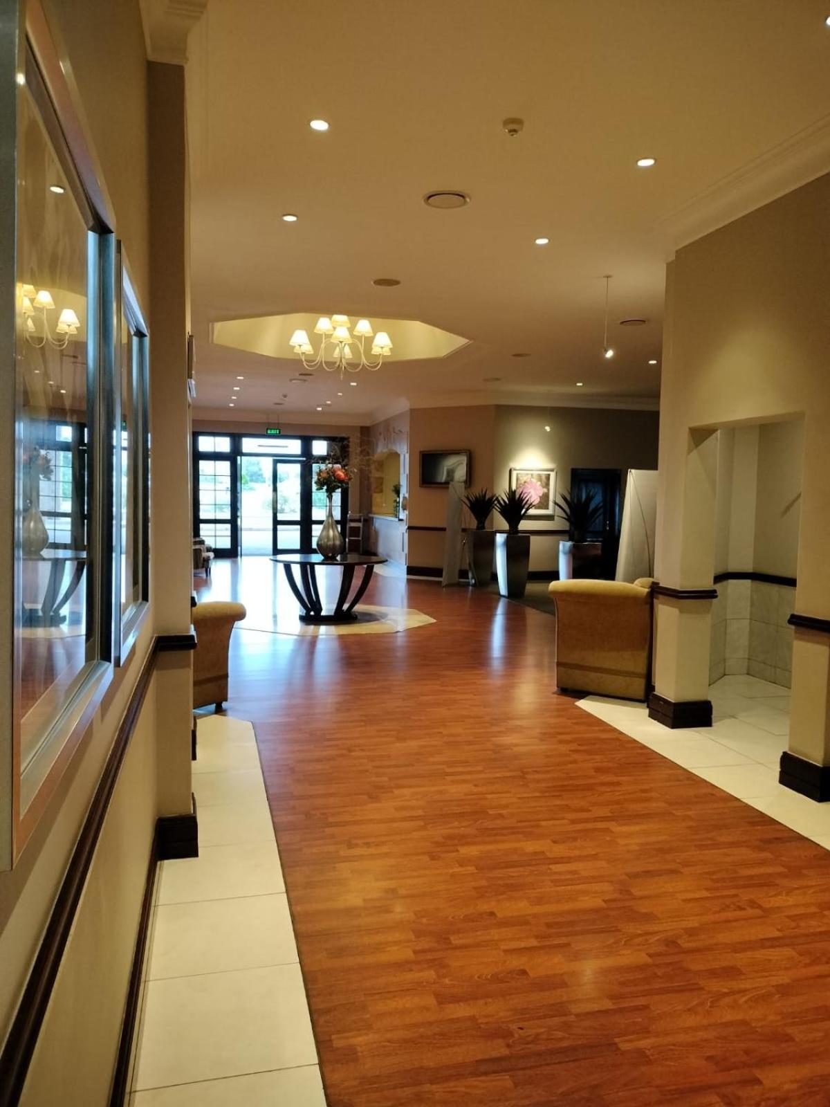 Garden Route Hotel Моссел-Бей Экстерьер фото